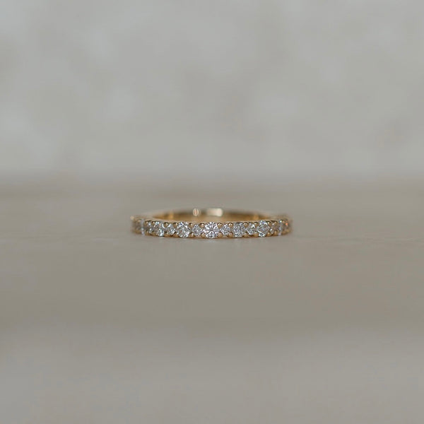 Bloom Petite Diamond Ring