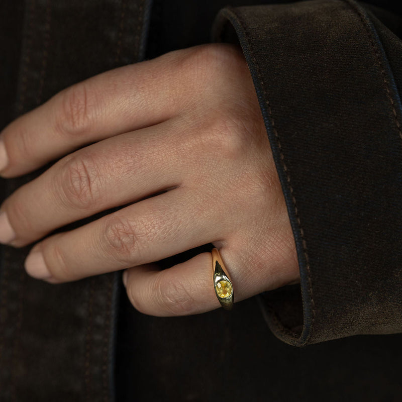 Soleene Sapphire Ring