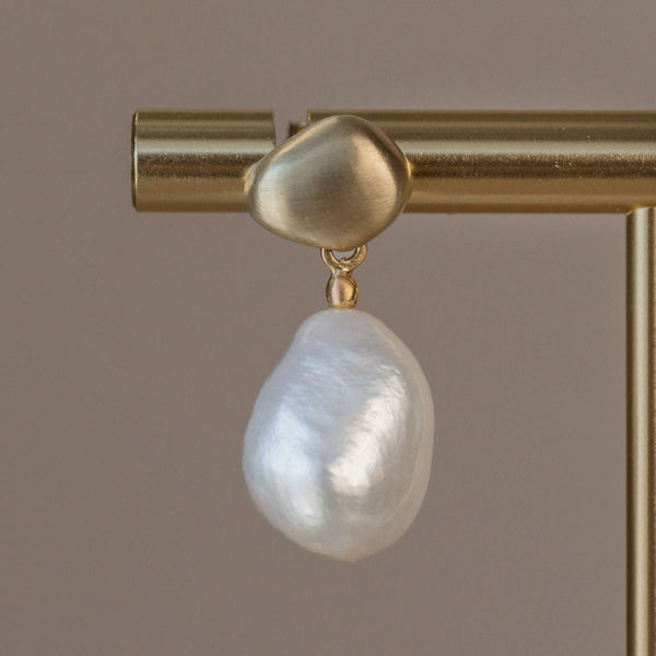 Beyond Bridal Pearl Drop Earring